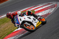 brands-hatch-photographs;brands-no-limits-trackday;cadwell-trackday-photographs;enduro-digital-images;event-digital-images;eventdigitalimages;no-limits-trackdays;peter-wileman-photography;racing-digital-images;trackday-digital-images;trackday-photos